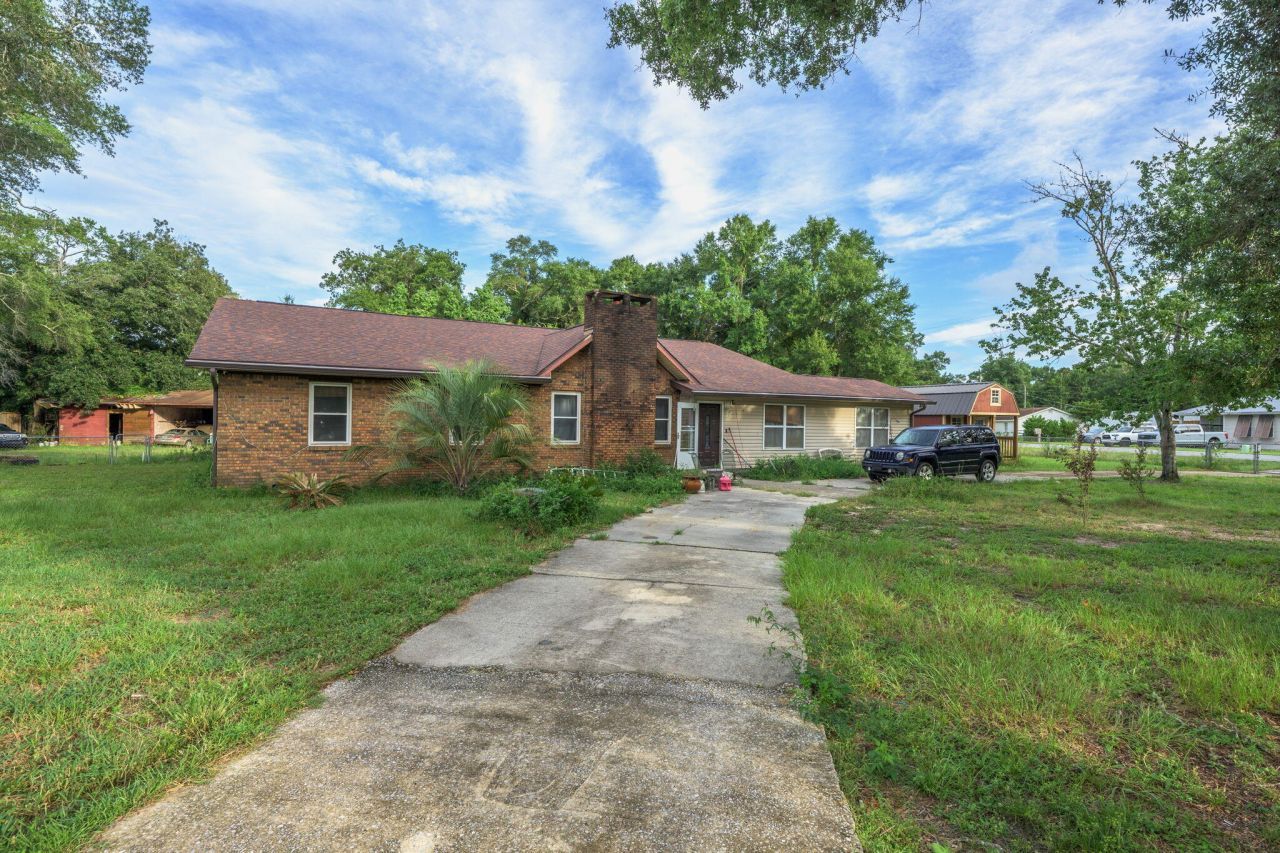13 Magnolia Street, Niceville, FL 32578 Main Photo