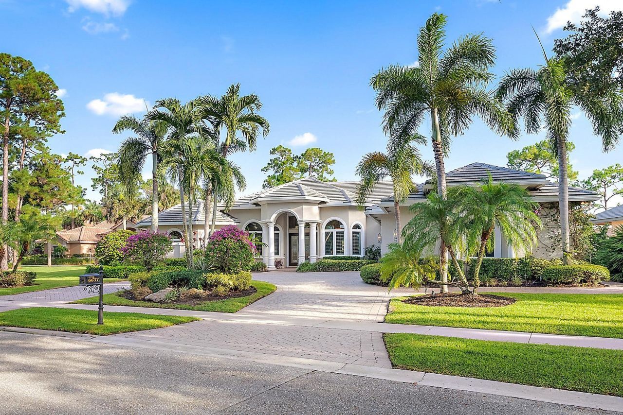 6637 Audubon Trace W, West Palm Beach, FL 33412 Photo