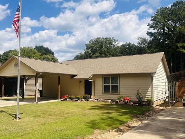 150 SHORE ACRES Drive, Hot Springs, AR 71913