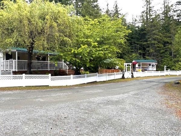 2650 Turnbull Rd, Unit #D4, Qualicum Beach, BC V9K 2R2