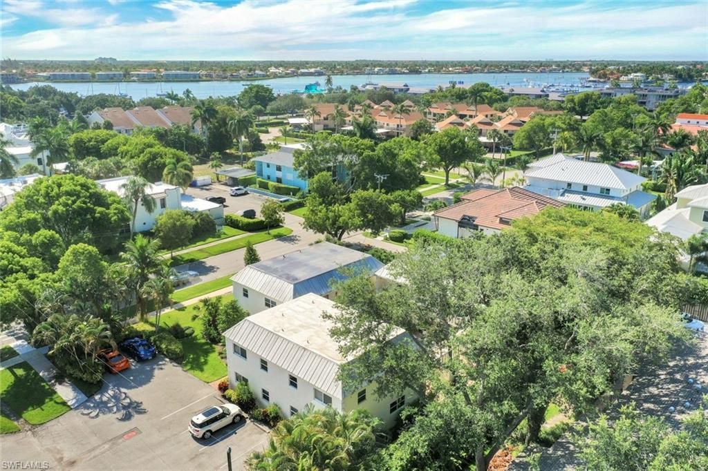 780 10th Ave S, Unit 2, Naples, FL 34102 Photo