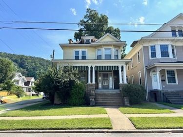 184 Edgwood Street, Wheeling, WV 26003