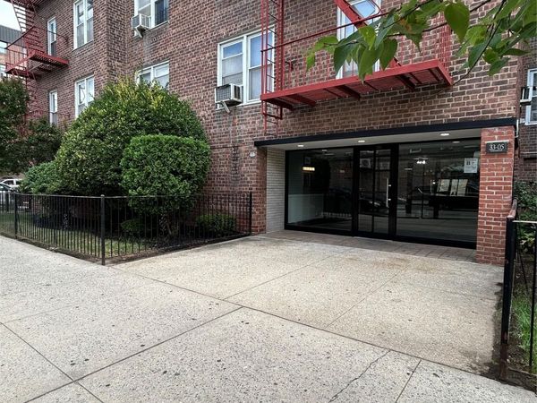 33-05 90 Street, Unit 4K, Jackson Heights, NY 11372