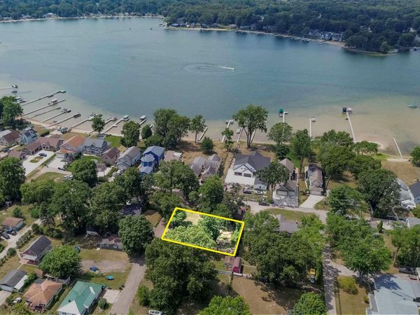 2671 Mulberry Street, Niles, MI 49120