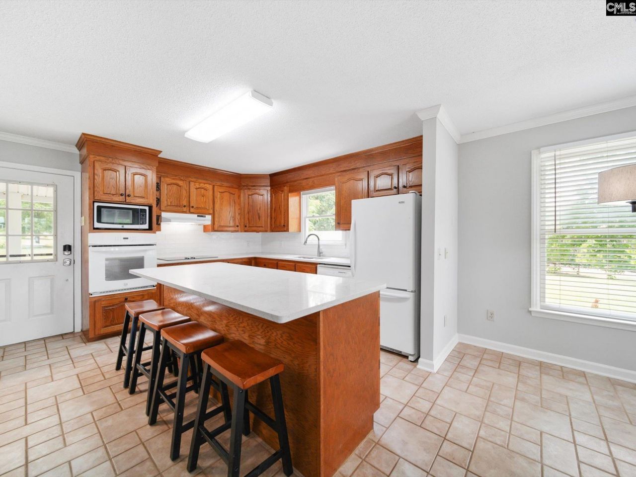 2364 Lakeside Drive Photo 12