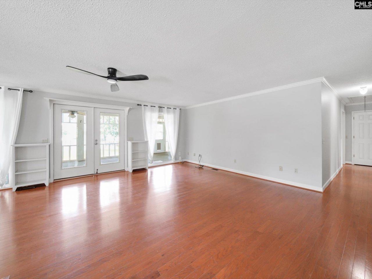 2364 Lakeside Drive Photo 17