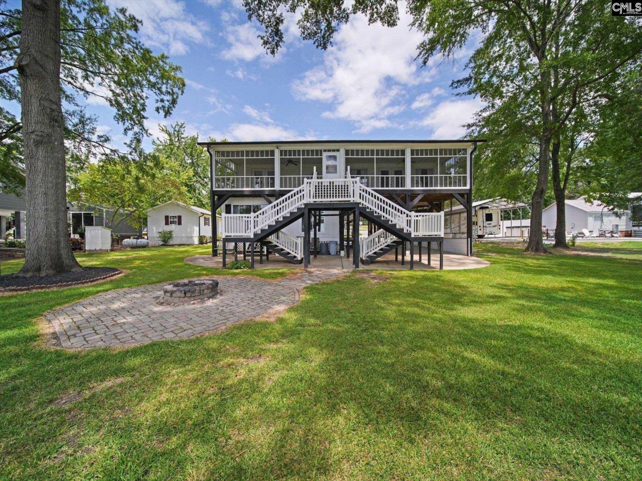 2364 Lakeside Drive Photo 4