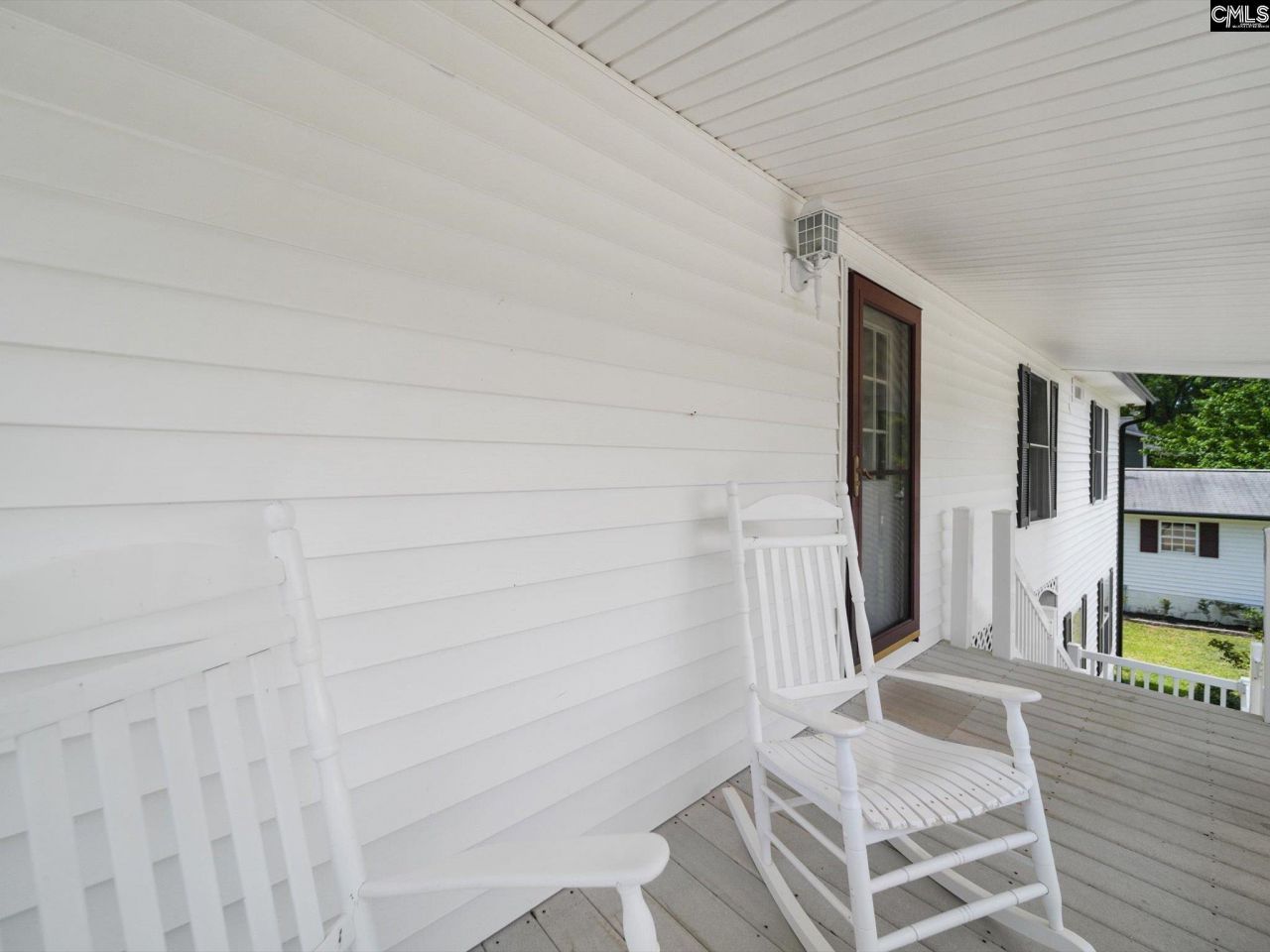 2364 Lakeside Drive Photo 6