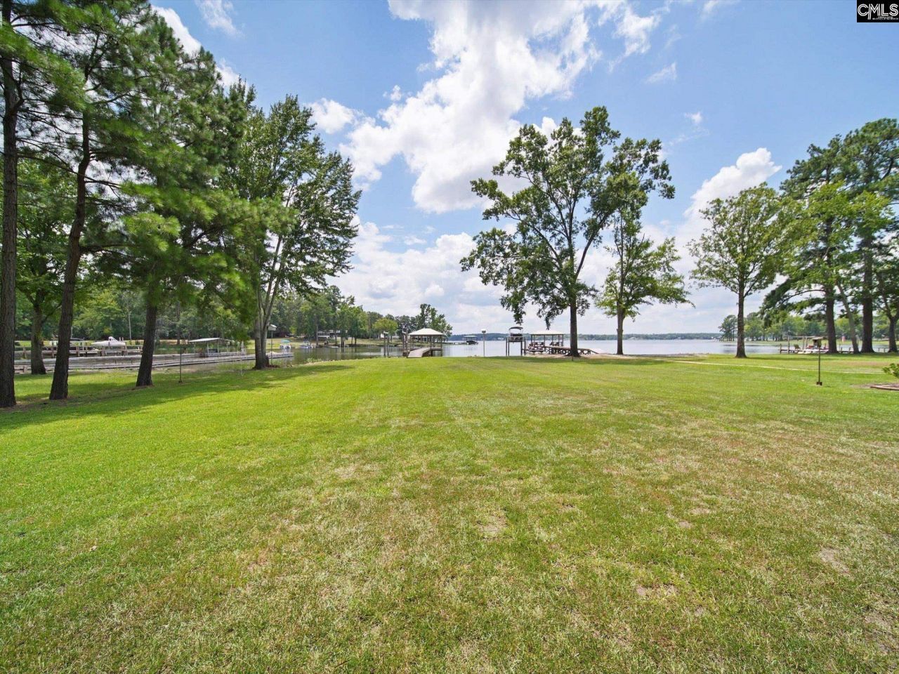 2364 Lakeside Drive Photo 9