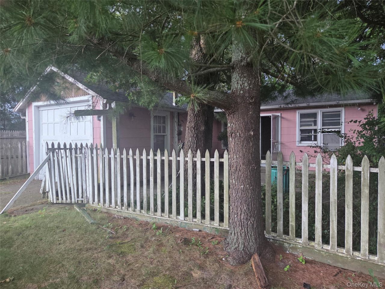 1750 Peconic Bay Boulevard, Laurel, NY 11948 Main Photo