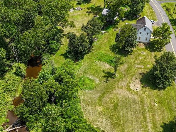 2310 ROSTKOWSKI ROAD, GREEN LANE, PA 18054