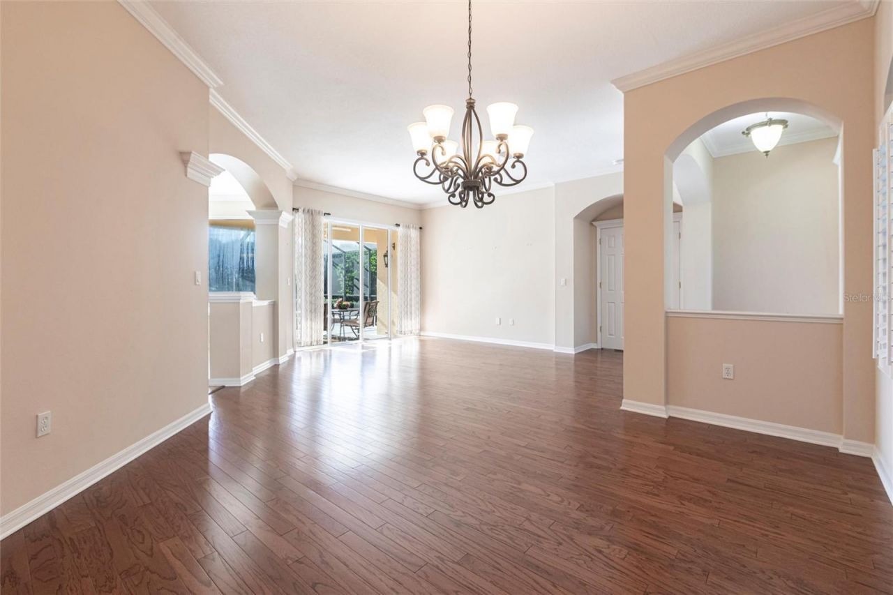 7211 Treymore Court, Sarasota, FL 34243 Photo