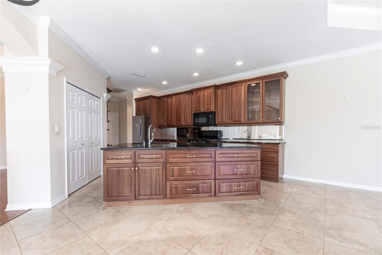 7211 Treymore Court, Sarasota, FL 34243 Photo