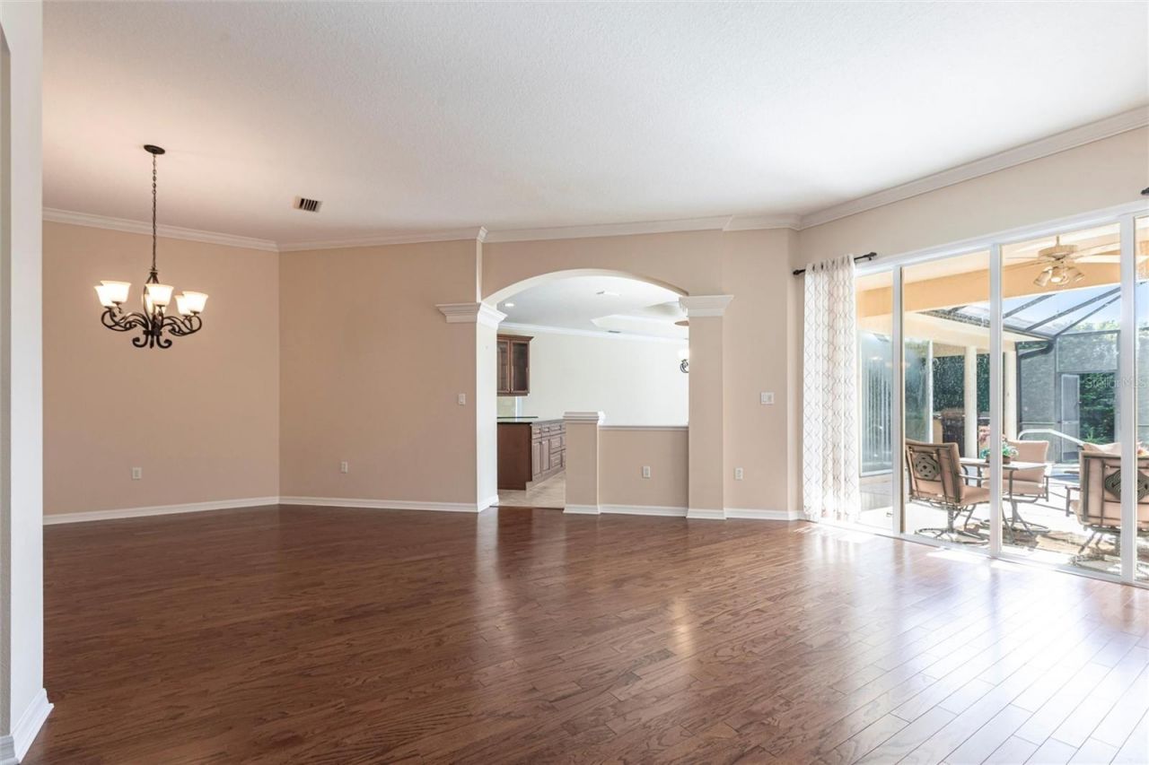 7211 Treymore Court, Sarasota, FL 34243 Photo