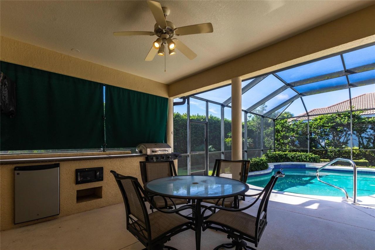 7211 Treymore Court, Sarasota, FL 34243 Photo