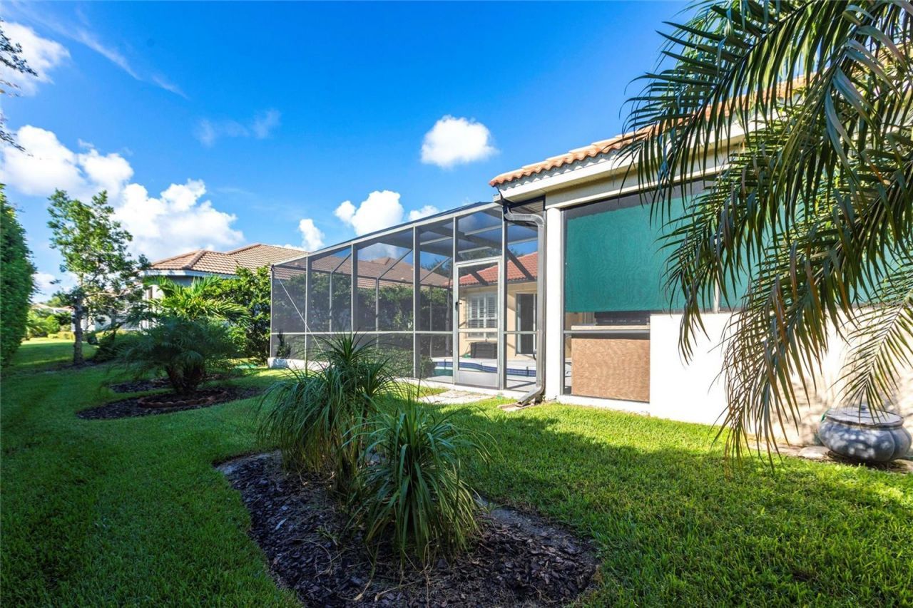 7211 Treymore Court, Sarasota, FL 34243 Photo