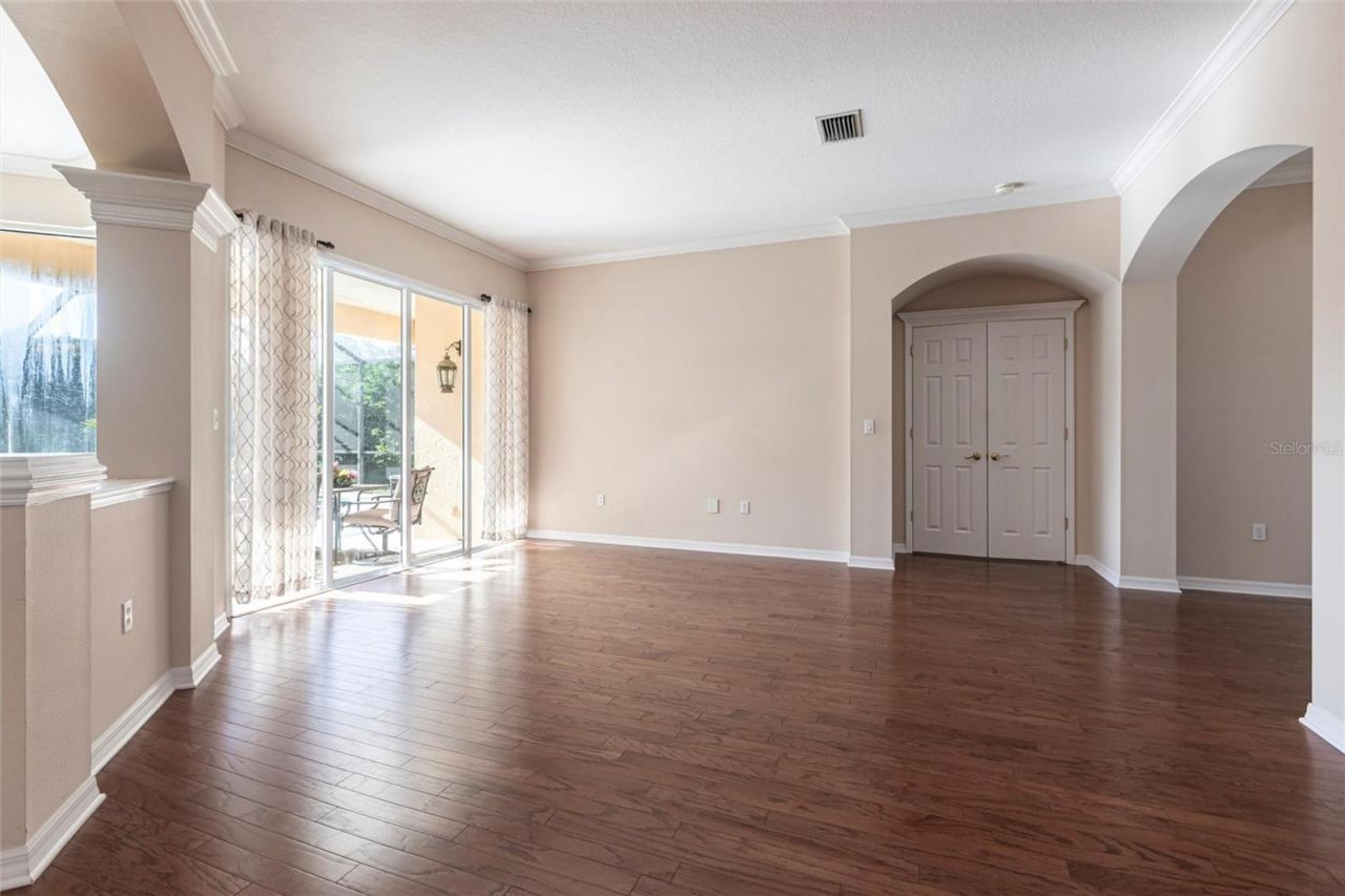 7211 Treymore Court, Sarasota, FL 34243 Photo