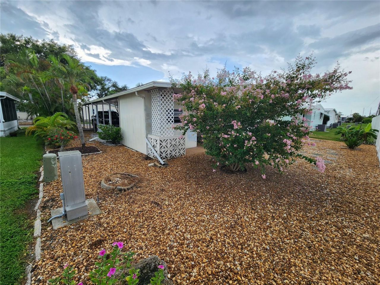 808 53rd Avenue E, Unit 288, Bradenton, FL 34203 Photo