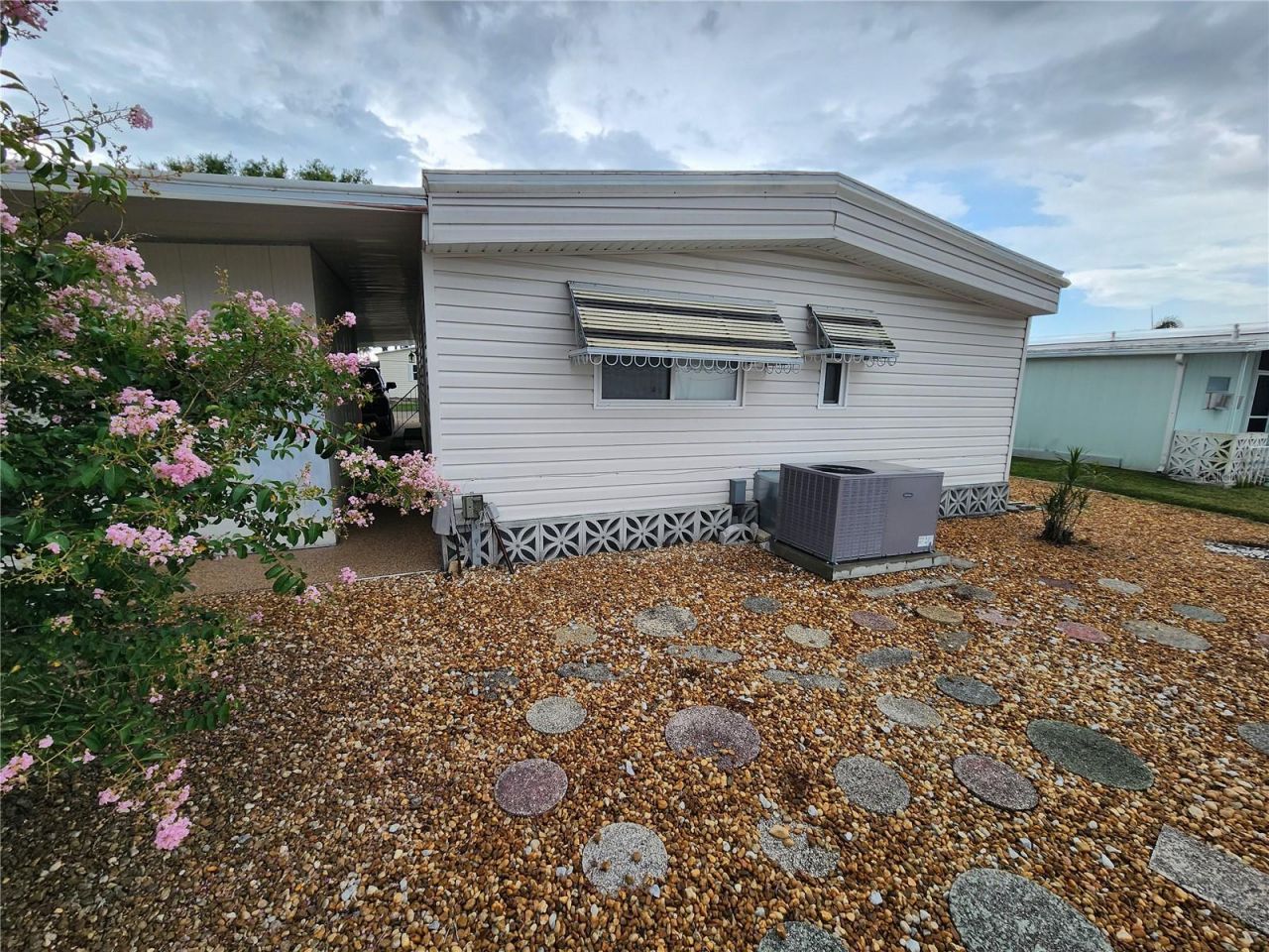 808 53rd Avenue E, Unit 288, Bradenton, FL 34203 Photo