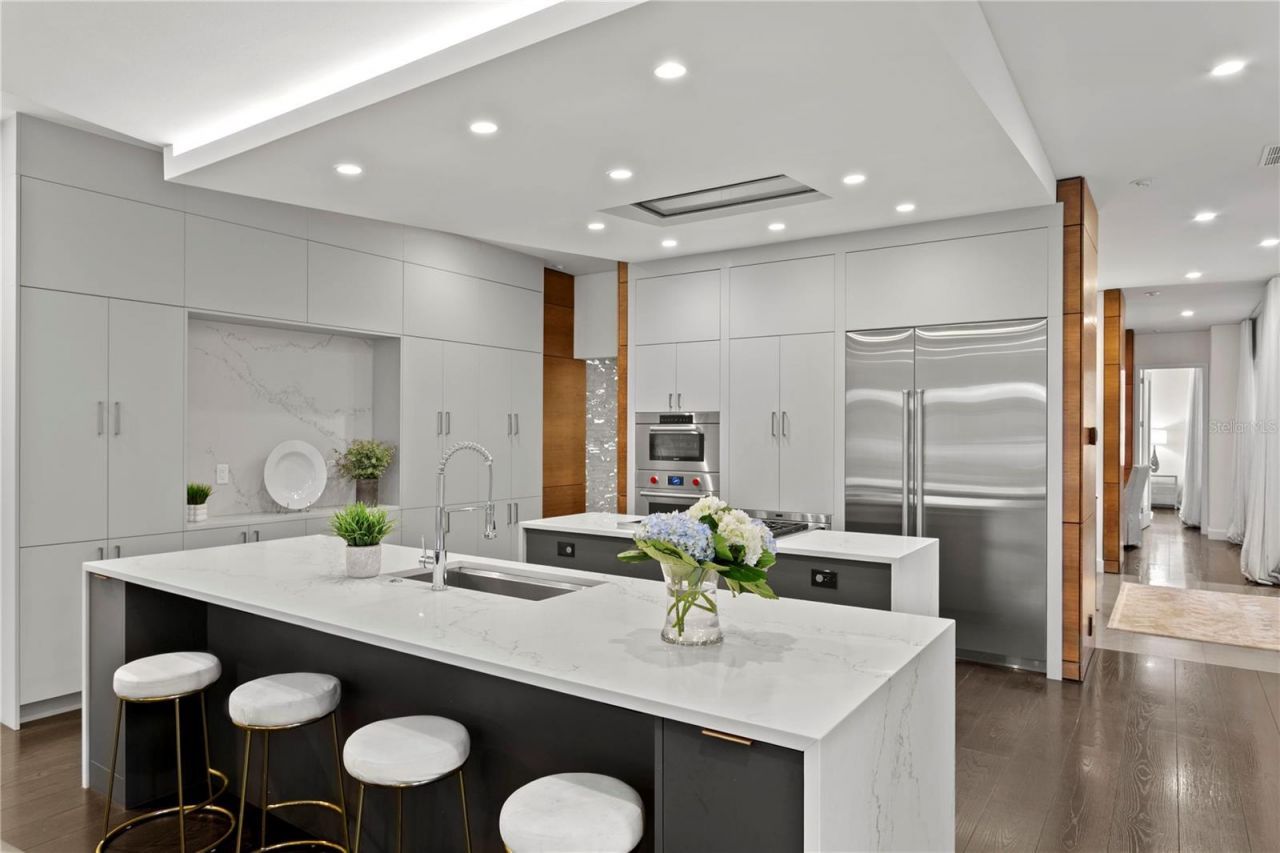 1155 Abbeys Way, Tampa, FL 33602 Photo