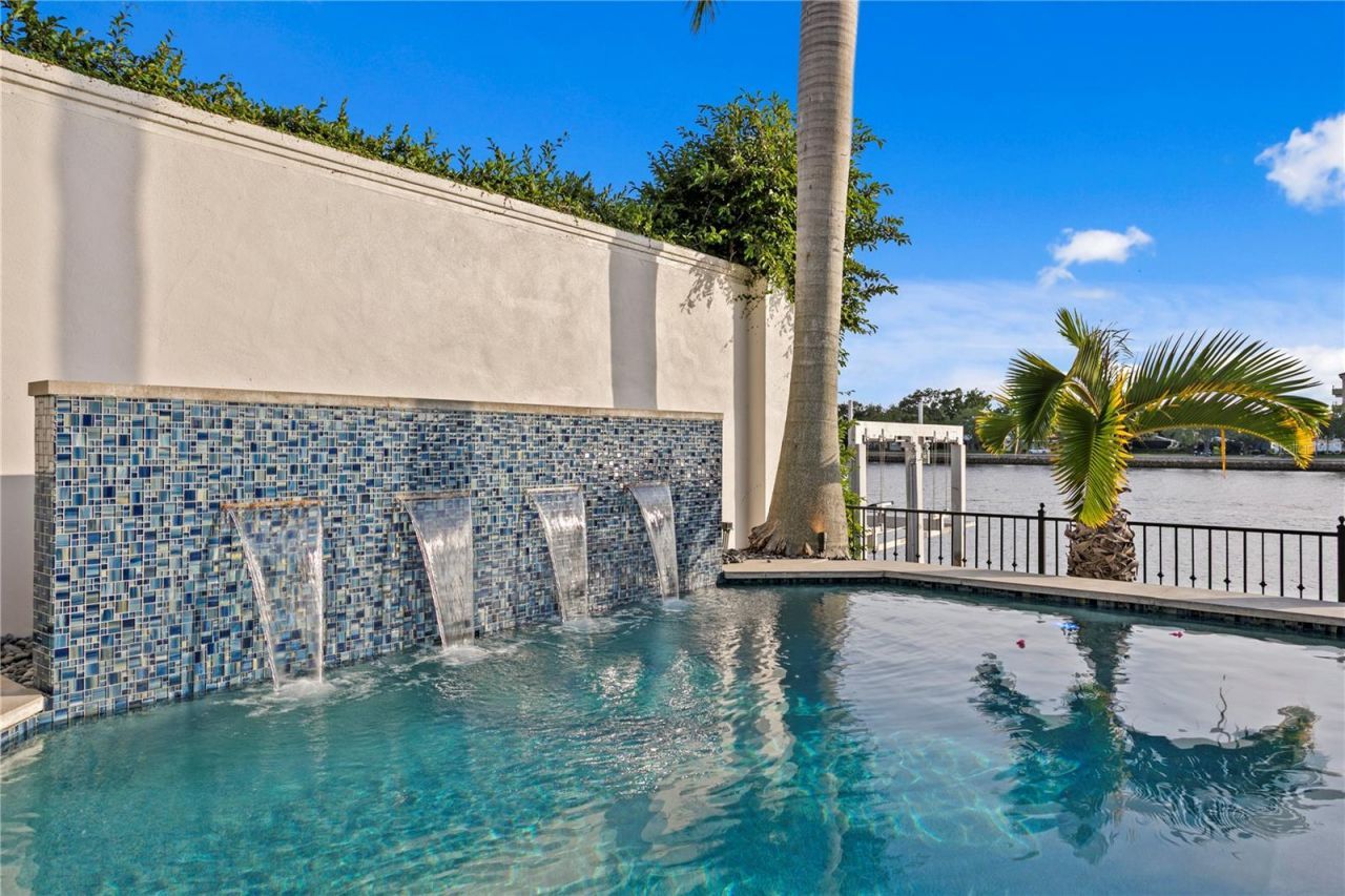 1155 Abbeys Way, Tampa, FL 33602 Photo