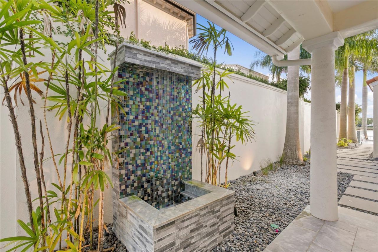 1155 Abbeys Way, Tampa, FL 33602 Photo