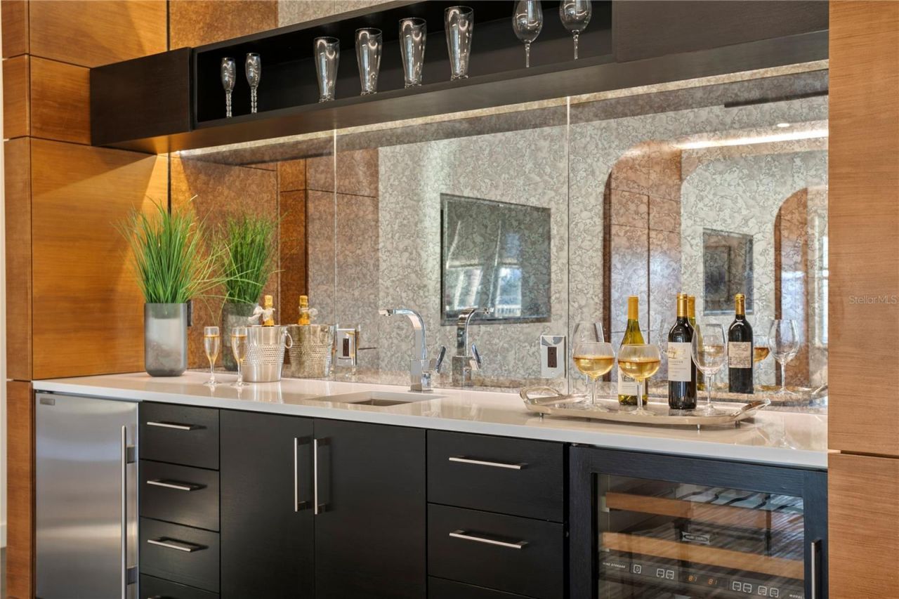 1155 Abbeys Way, Tampa, FL 33602 Photo