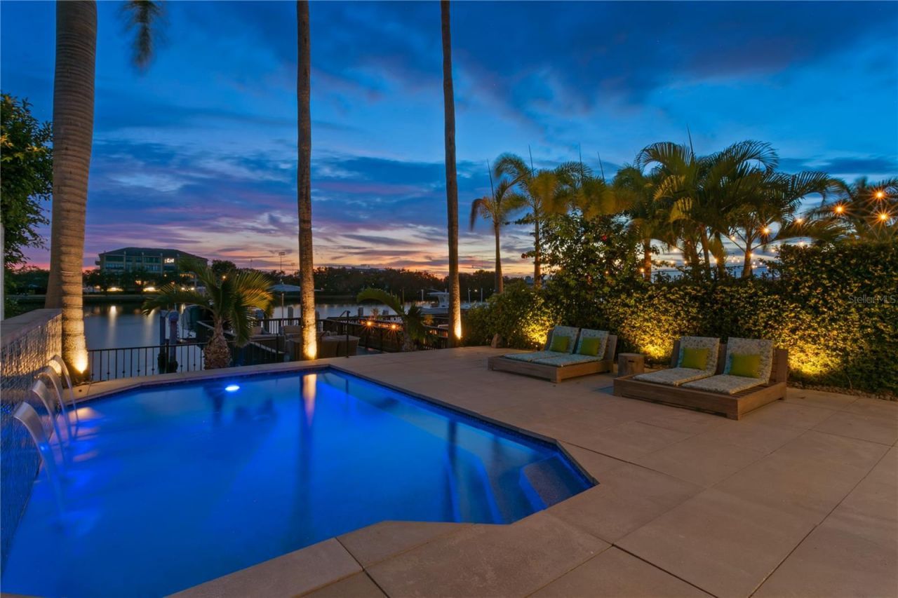 1155 Abbeys Way, Tampa, FL 33602 Photo