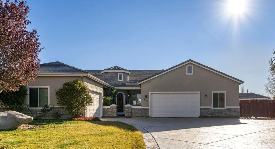 281 Saintsbury Court, Sparks, NV 89441 Photo