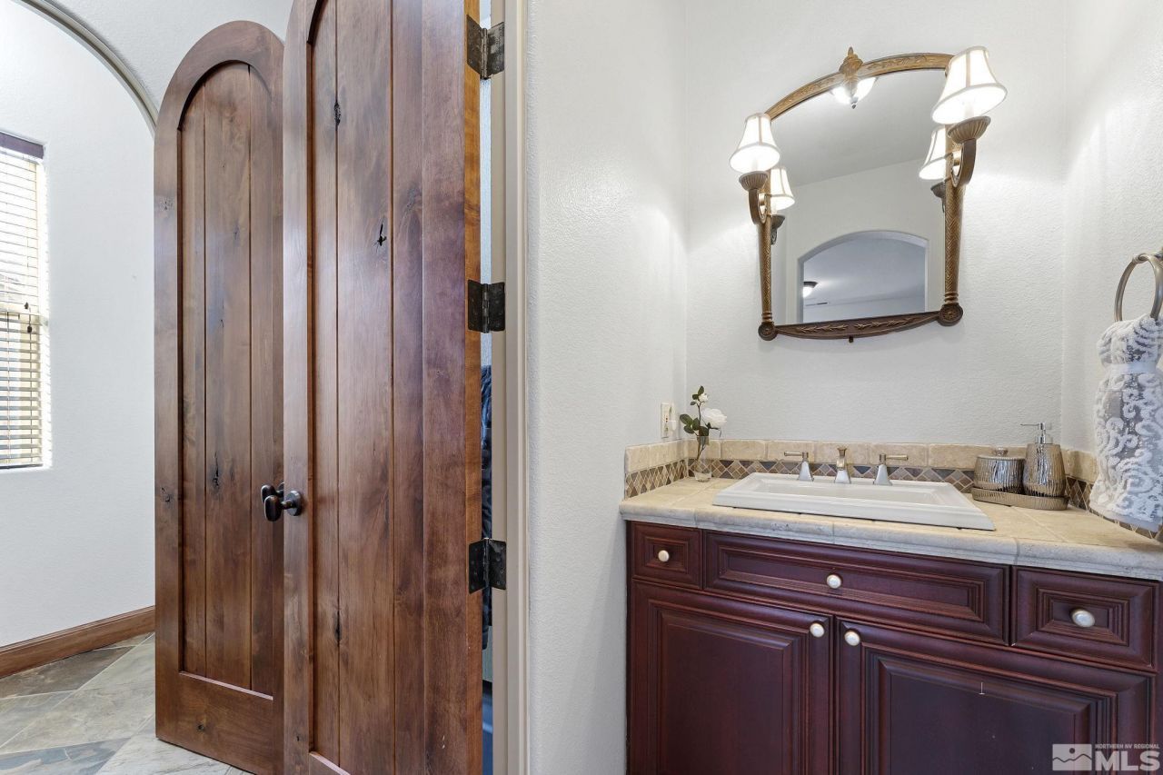 281 Saintsbury Court, Sparks, NV 89441 Photo