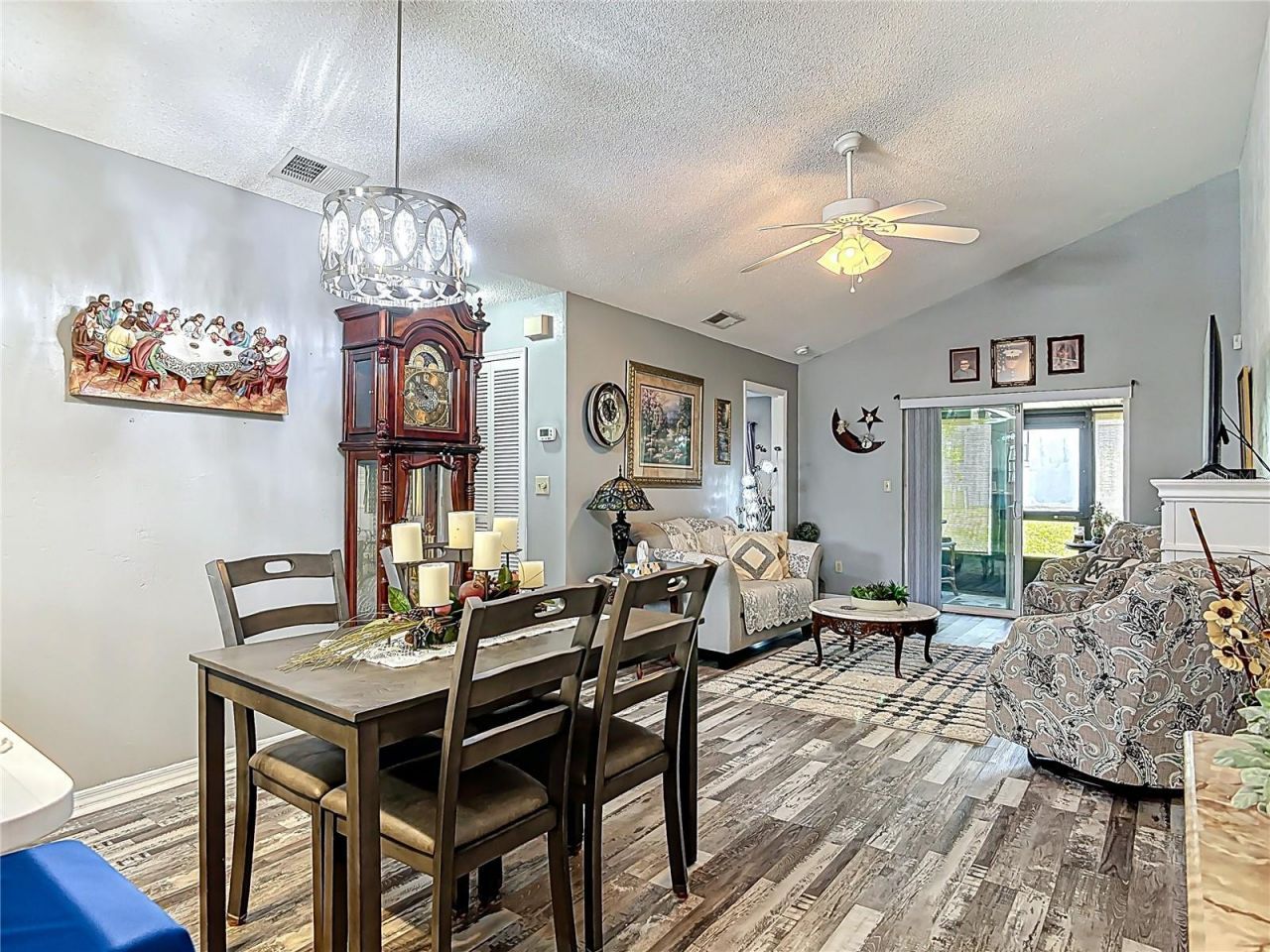 301 Paradise Lane, Edgewater, FL 32132 Photo