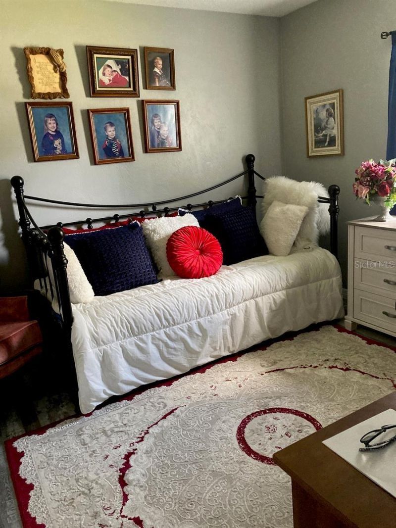 301 Paradise Lane, Edgewater, FL 32132 Photo