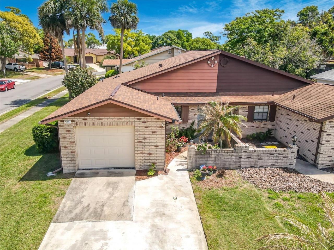301 Paradise Lane, Edgewater, FL 32132 Photo