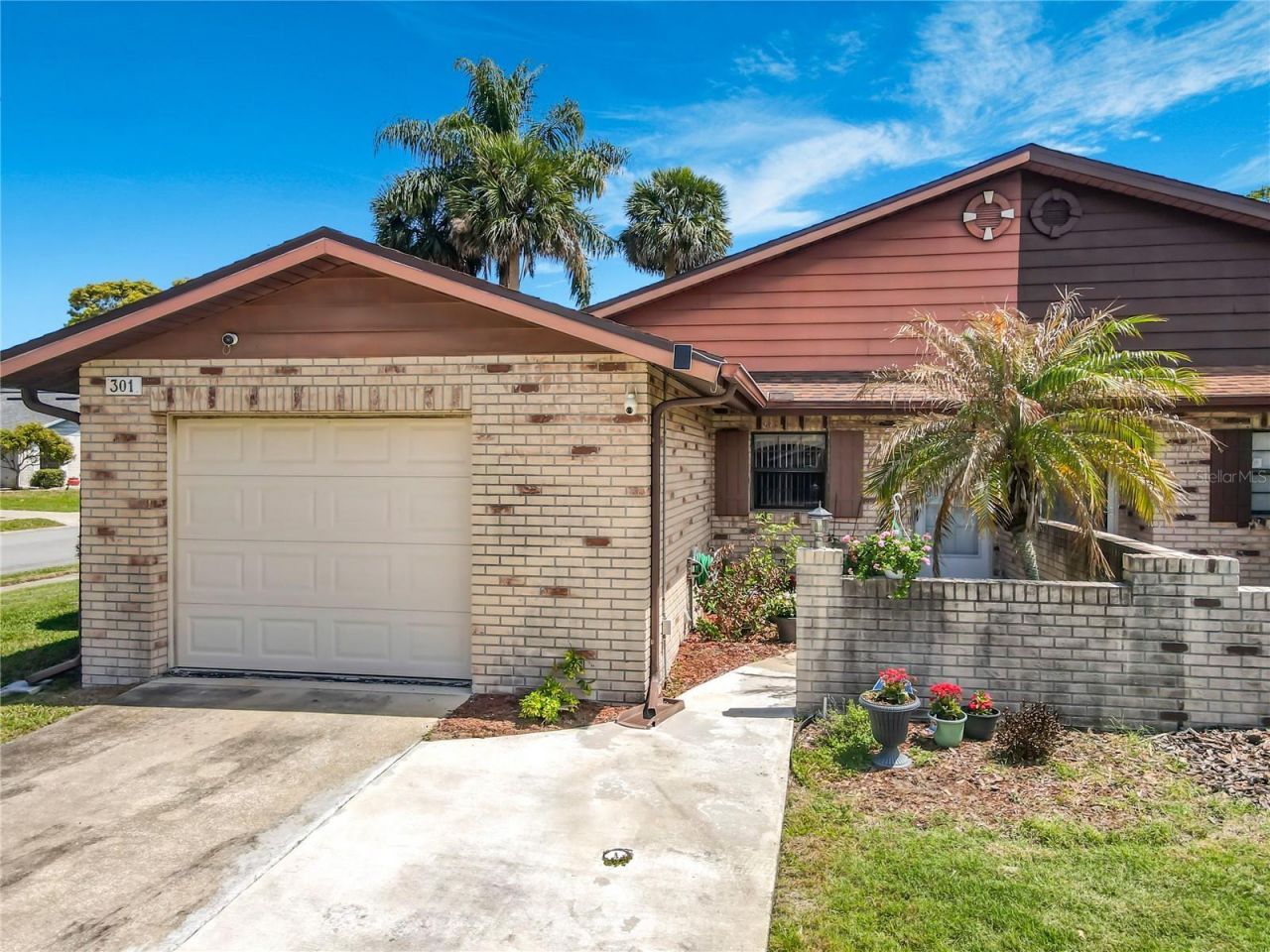 301 Paradise Lane, Edgewater, FL 32132 Photo