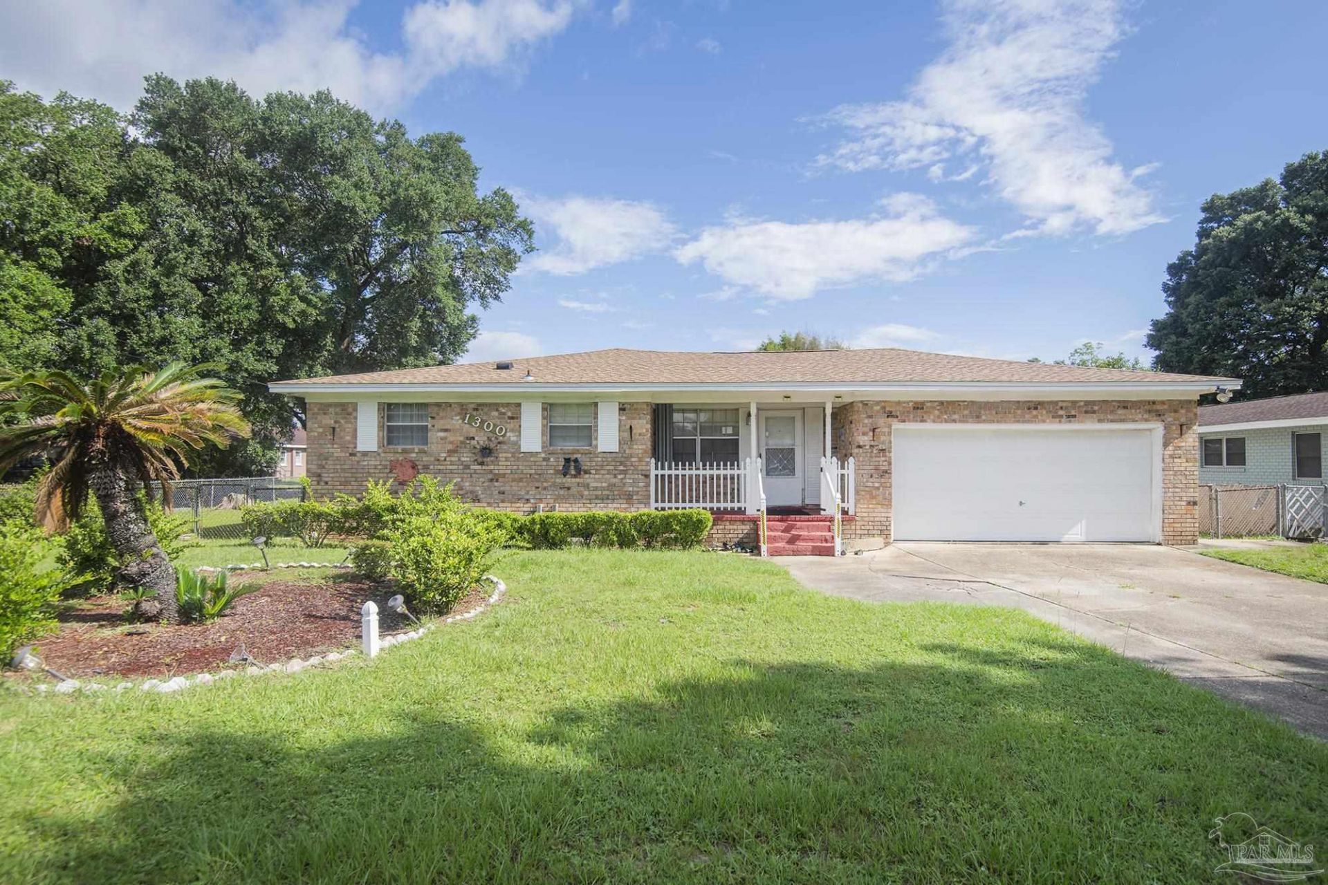 1300 E Leonard St, Pensacola, FL 32503 Main Photo