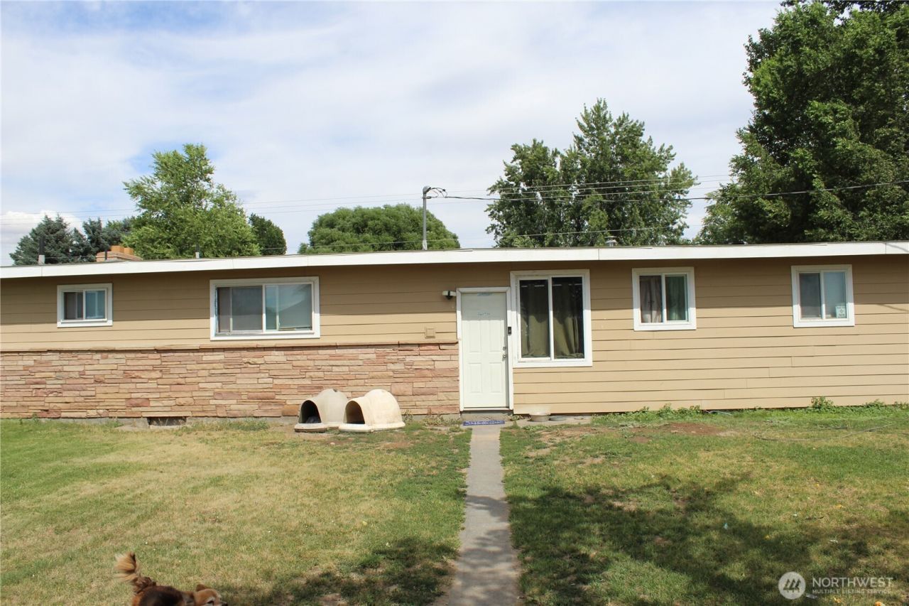 5788 NE Road K, Moses Lake, WA 98837 Main Photo