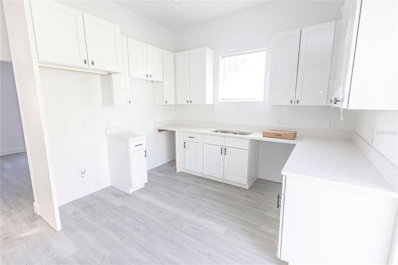 2370 Cr 423, Unit Lot 16, Lake Panasoffkee, FL 33538 Photo