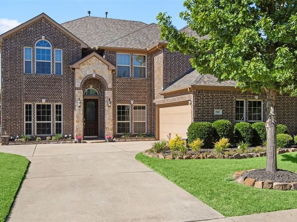 912 Danbury Drive, DeSoto, TX 75115
