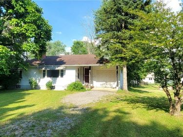 33 Heim Road, Buffalo, NY 14221