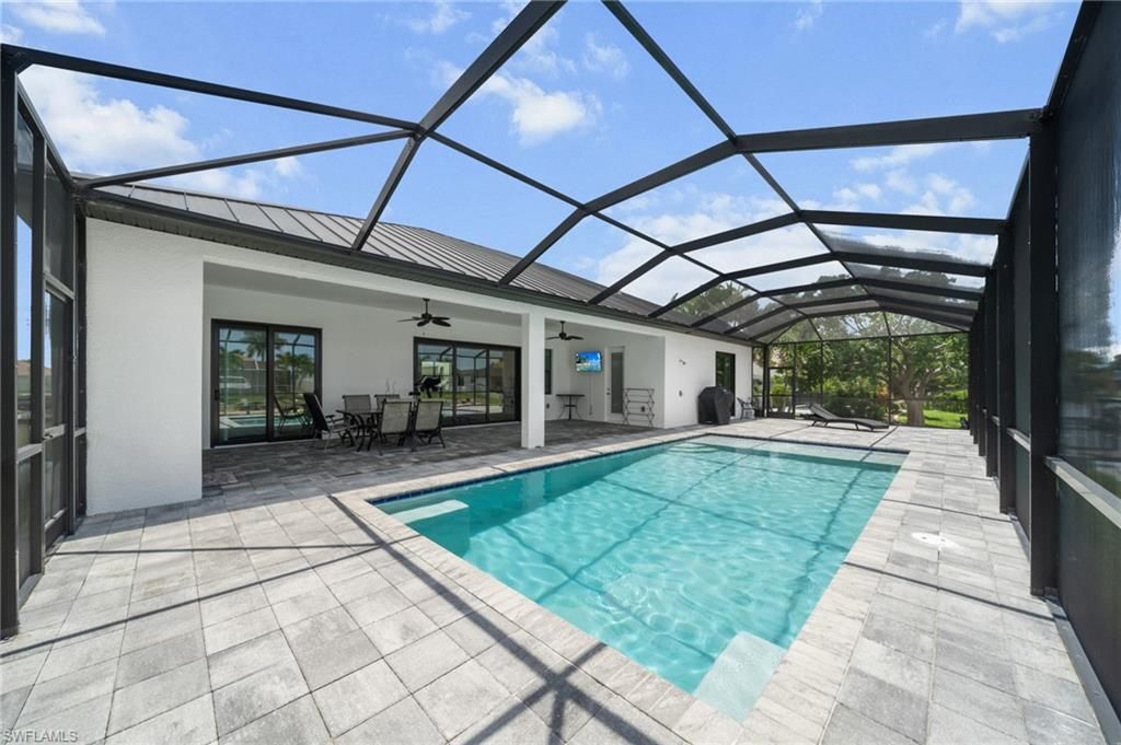 3022 SW 24th Ave, Cape Coral, FL 33914 Photo