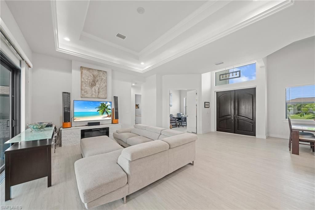 3022 SW 24th Ave, Cape Coral, FL 33914 Photo