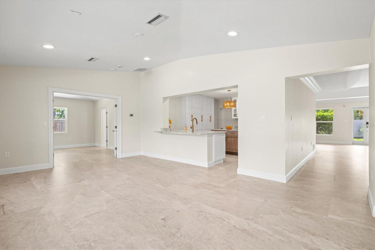 5012 Higel Avenue, Sarasota, FL 34242 Photo