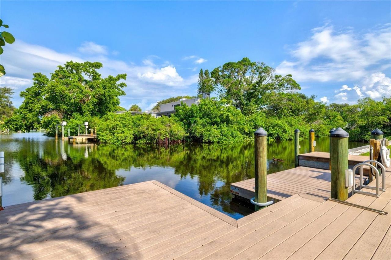 5012 Higel Avenue, Sarasota, FL 34242 Photo