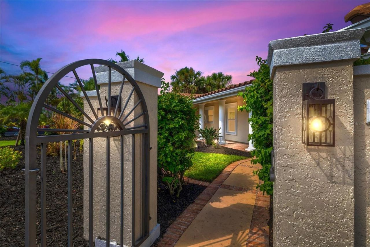 5012 Higel Avenue, Sarasota, FL 34242 Photo