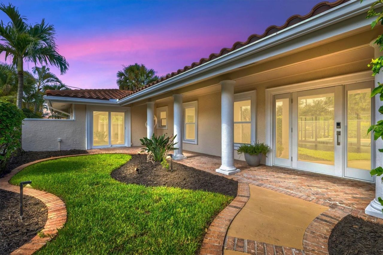 5012 Higel Avenue, Sarasota, FL 34242 Photo