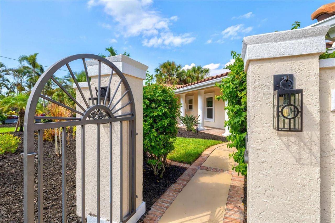 5012 Higel Avenue, Sarasota, FL 34242 Photo