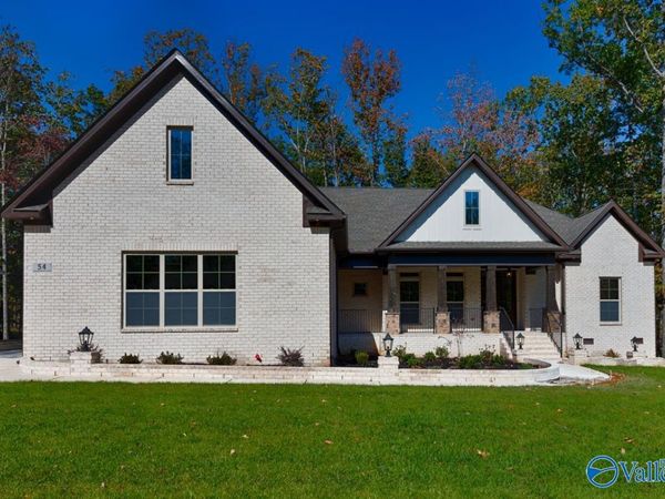 30 Bluff Creek, Huntsville, AL 35803