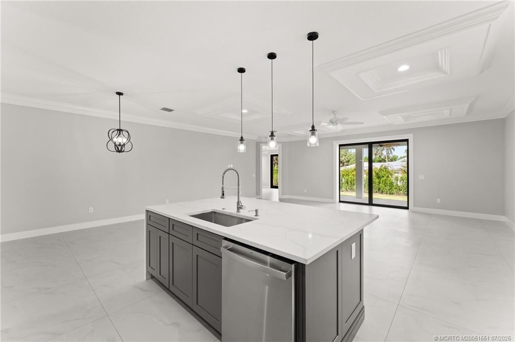 5460 SE Front Avenue, Stuart, FL 34997 Photo