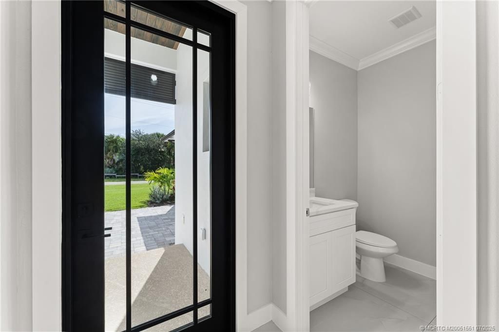 5460 SE Front Avenue, Stuart, FL 34997 Photo