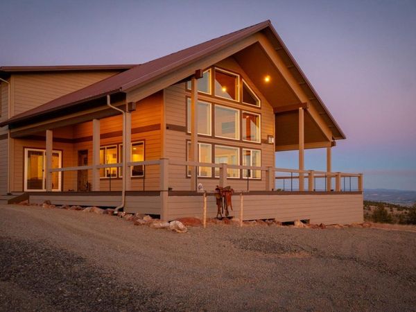 14000 NW Grizzly Mountain, Prineville, OR 97754